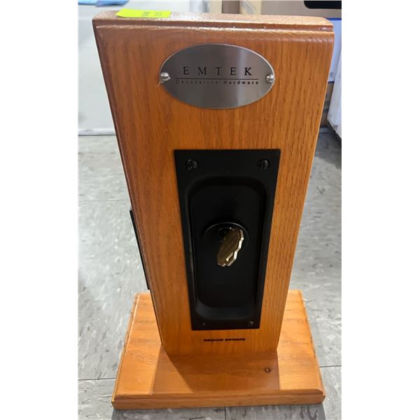 DISPLAY EMTEK MORTIS POCKET DOOR LOCK
