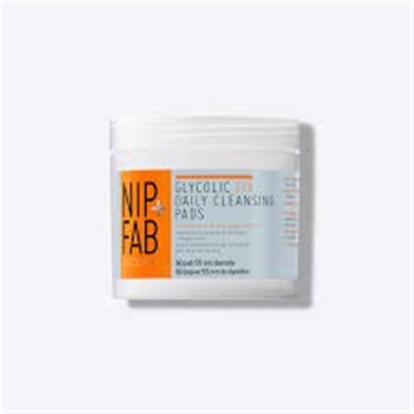 NEW 60 PADS NIP + FAB EXFOLIATE CLEANSING PADS
