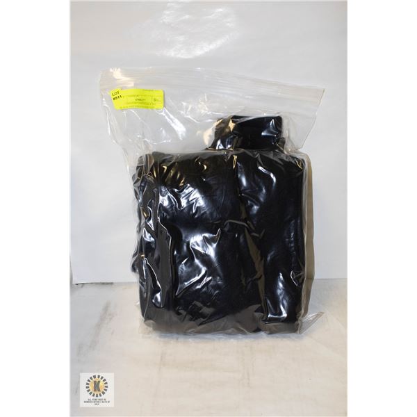 NEW AMAZON ESSENTIALS 3XL BLACK SLEEVELESS TURTLEN