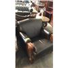 Image 2 : BROWN FAUX LEATHER ARMCHAIR D39" X W39" X H36"