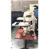 Image 2 : RYOBI 9-INCH BENCHTOP BAND SAW MDL:BS903