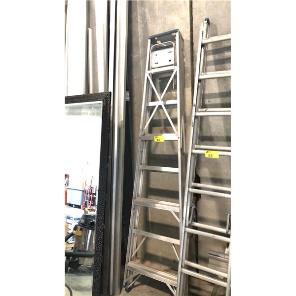 ALUMINUM 8' FEET STEP LADDER