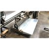 Image 2 : HAND OPERATED SQUEEZE ROLL APPLICATOR 50" WIDTH
