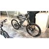 Image 1 : SCOTT GREY FULL SUSPENSION 9 SPEED MOUNTAIN BIKE