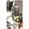 Image 1 : KARCHER PORTABLE PRESSURE WASHER
