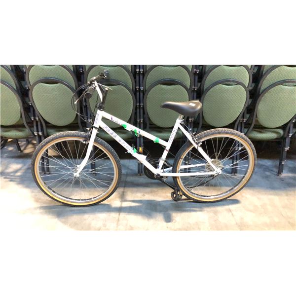 WHITE TAILWIND FREE SPIRIT 18-SPEED MOUNTAIN BIKE