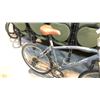 Image 3 : GREY IMPULSE CARRERA 21-SPEED FRONT SUSPENSION MOUNTAIN BIKE
