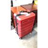 Image 1 : RED SHOWKOO HARDSIDE SUITCASE