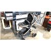 Image 2 : BLACK/GOLD BILY FRONT-FACING CONVERTIBLE STROLLER