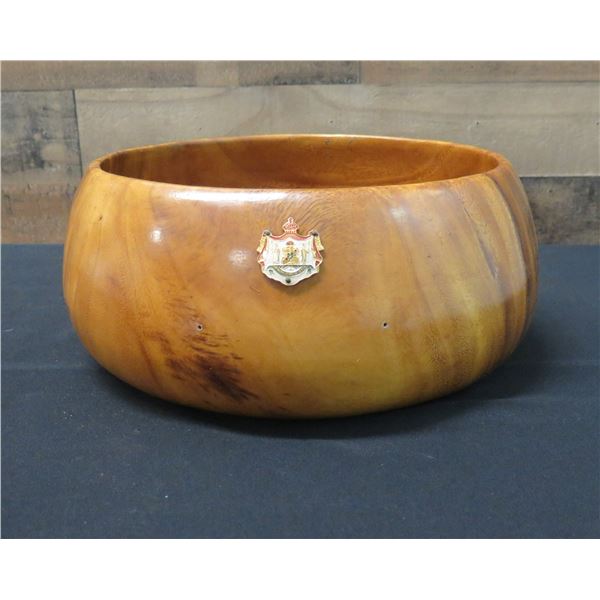 Vintage Wooden Presentation Calabash Bowl w/ Enameled Hawaiian Coat of Arms 11.5" Dia, 5"H