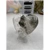 Image 4 : 1.6 INCH AGATE HEART  WITH FORMATION