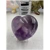 Image 6 : 2.1 INCH  AMETHYST  CRYSTAL HEART(GOOD AURA SHINE)