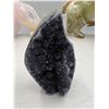 Image 4 : 3.1 INCH BLACK AMETHYST GEODE FLAME (BEAUTIFUL WITH SHINE)