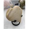 Image 6 : 3.1 INCH AGATE SLICE  HEART WITH DRUZY