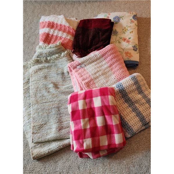 Blankets & Carpet