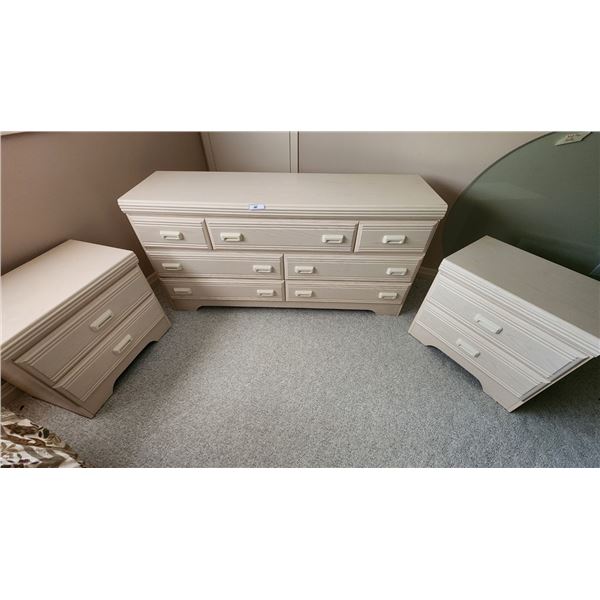 Dresser & 2 Night Stands