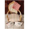 Image 2 : Arm Chair, Decorative Pillows & Shawl/Blanket