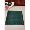 Image 6 : Quilted Blanket & Pillowcase & Christmas Collectibles
