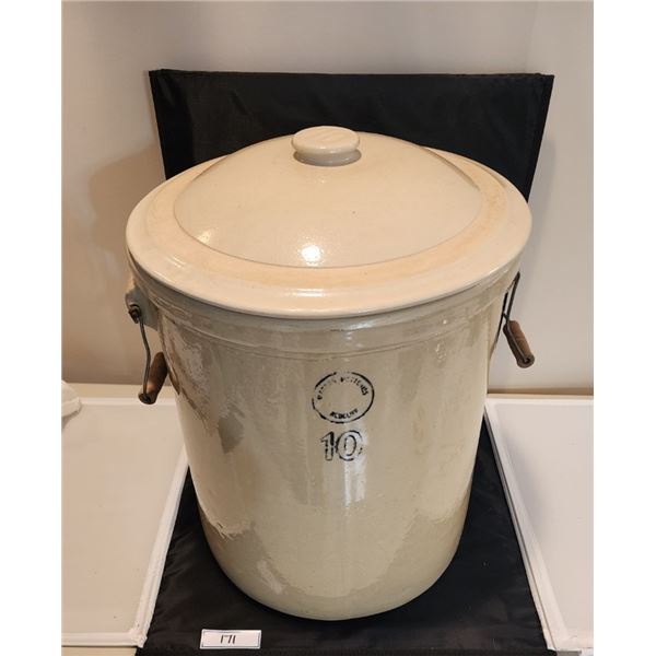 Vintage Collectible Medalta 10 Gallon Crock With Lid & Handles