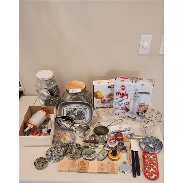 Vintage Cookie Cutters, Muffin Holders, Cookie Press, Decorating Kit, Utensils, Wood Cookie Molds