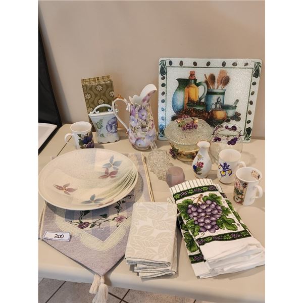 Vintage Porcelain, China, Pottery... - see description