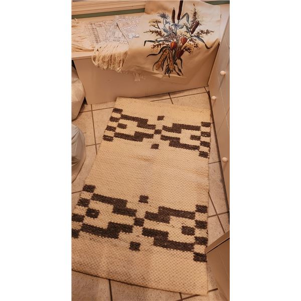 Wool Carpet (48"x30.5"), 3 Carpet Runners, Vintage Cat Tails Embroidery
