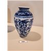 Image 5 : RARE Cracker Barrel Pitcher, Vintage Porcelain Vase, China Blue Fine Porcelain Vase