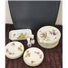 Image 1 : Royal Worcester Evesham Porcelain - see description