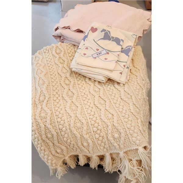 Queen Sheet Set, Colchas Domingos Coverlet & Shams 60"x54" Cream Cable Knit Crochet Blanket