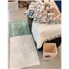Image 1 : 2 Rectangle Bath Mats-1 Oval White Mat, Luxury Bath Towels, Hand Towels, Facecloths, Garbage Can