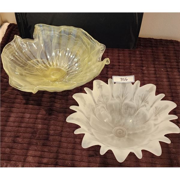 Vintage Frosted Glass Lotus Flower Bowl, Vintage Murano Hand Blown Glass Art Bowl