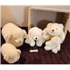 Image 2 : Collectible Bears, Sheep & Basket