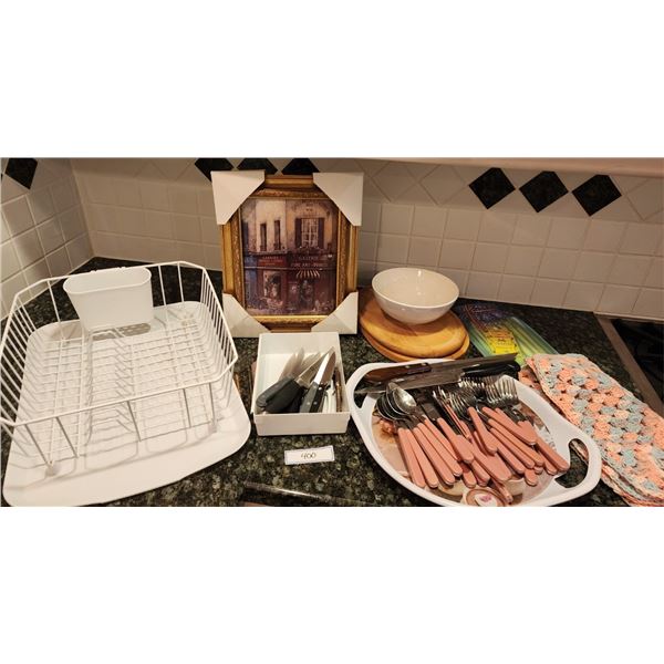 Pink Handled Cutlery, Knives, Tray, Wood Cutting Boards, Picture, Bowl, Dish Drainer