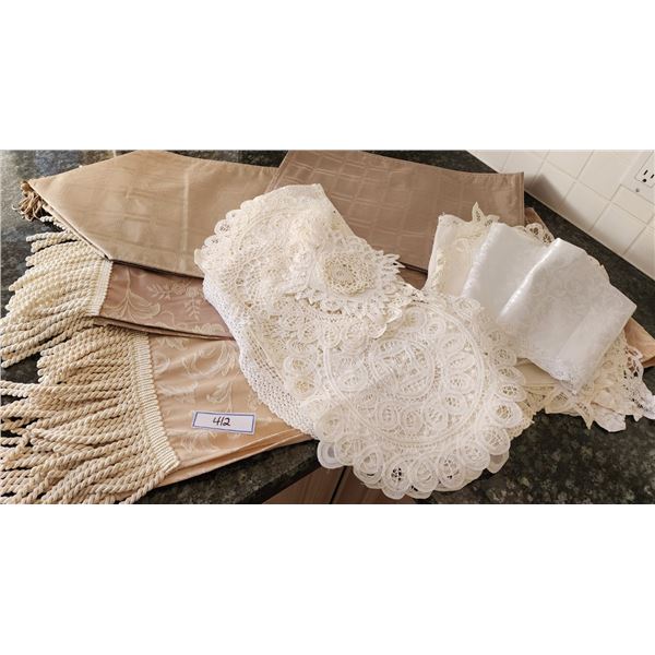 Fine Linens, Table Runners, Placemats, Crochet Doilies, Embroidered Linen