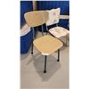 Image 3 : 2 Children's Antique Vintage Vinyl Pattern & Metal Chairs, Child Vintage School Chair