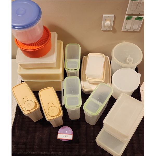 Miscellaneous Tupperware & Plastic Containers