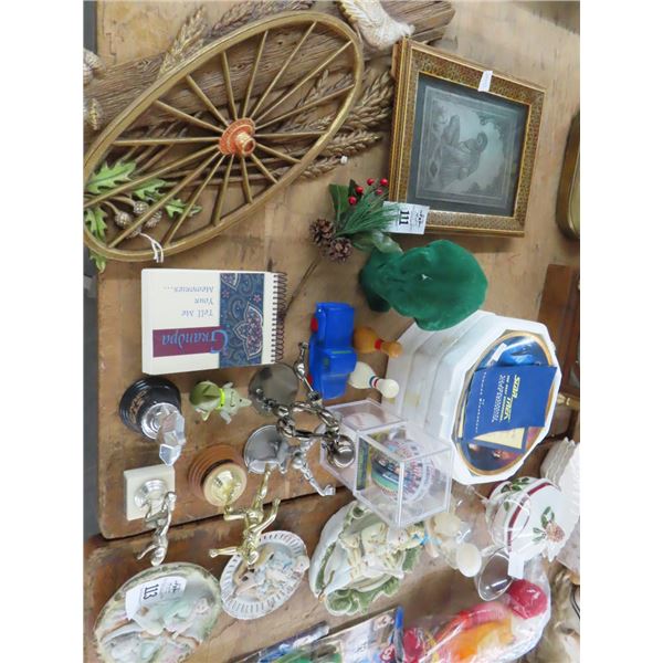 Souvenir Baseballs, Figurines, Décor