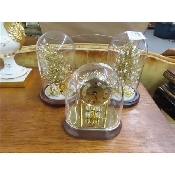 Linden Anniversary Clock, Décor