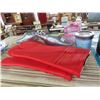 Image 2 : Pyrex Bakeware, Sea Shell Candles, Memory Foam Bath Rugs, Yankee Candle