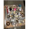 Image 1 : Lot of Metal Pieces