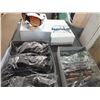 Image 1 : 24 Pairs Of Sunglasses