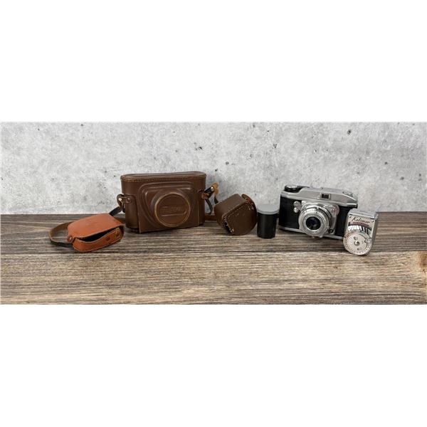 Shinano Pigeon Model III 35mm Film Camera