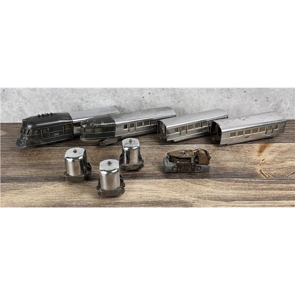 Lionel Prewar Flying Yankee Train Set