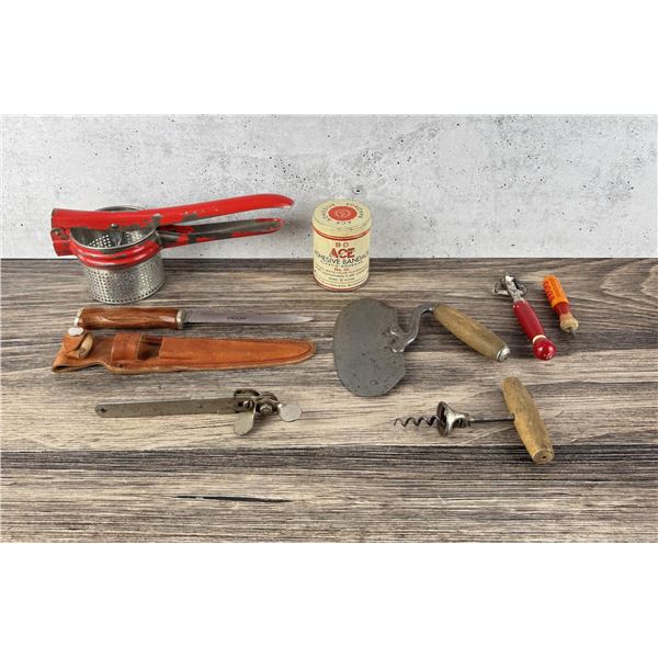Group of Assorted Collectibles