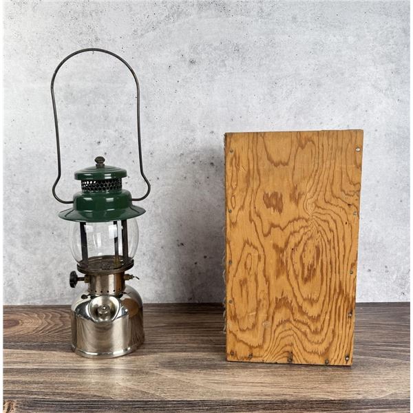 Coleman 242b Hiking Camping Lantern