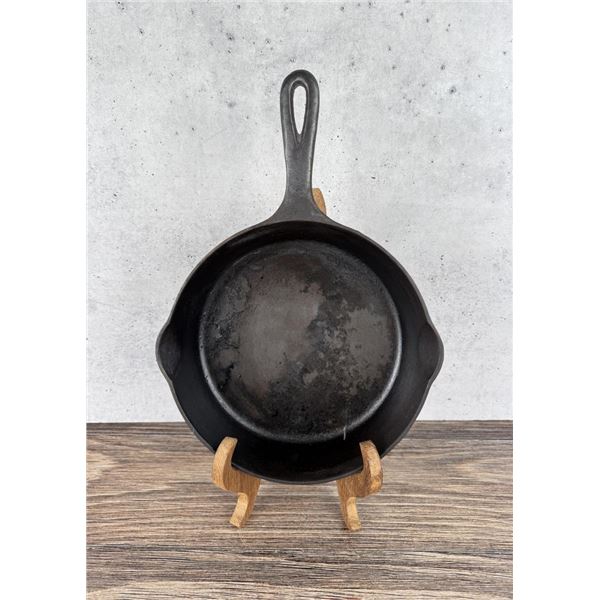 Griswold #6 Cast Iron Skillet Frying Pan 699 K