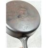 Image 4 : Griswold #6 Cast Iron Skillet Frying Pan 699 K