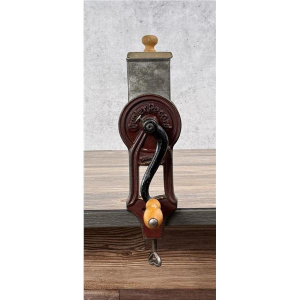 Duplex Record Nut Grinder