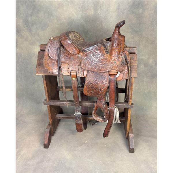 Longhorn Tooled Leather Western Saddle