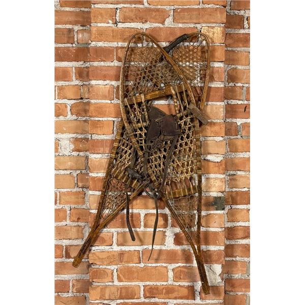 Antique True Temper Tubbs Snowshoes